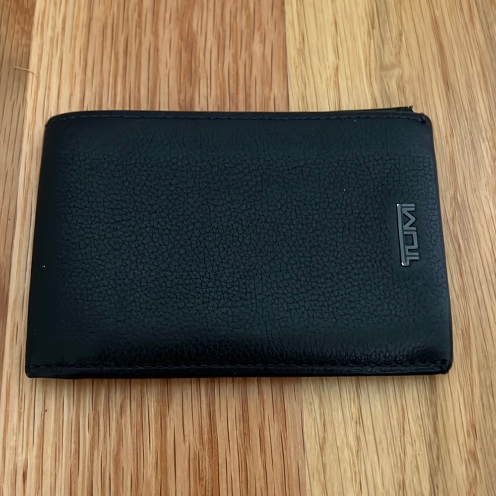 TUMI Single Billfold Black Men’s Wallet